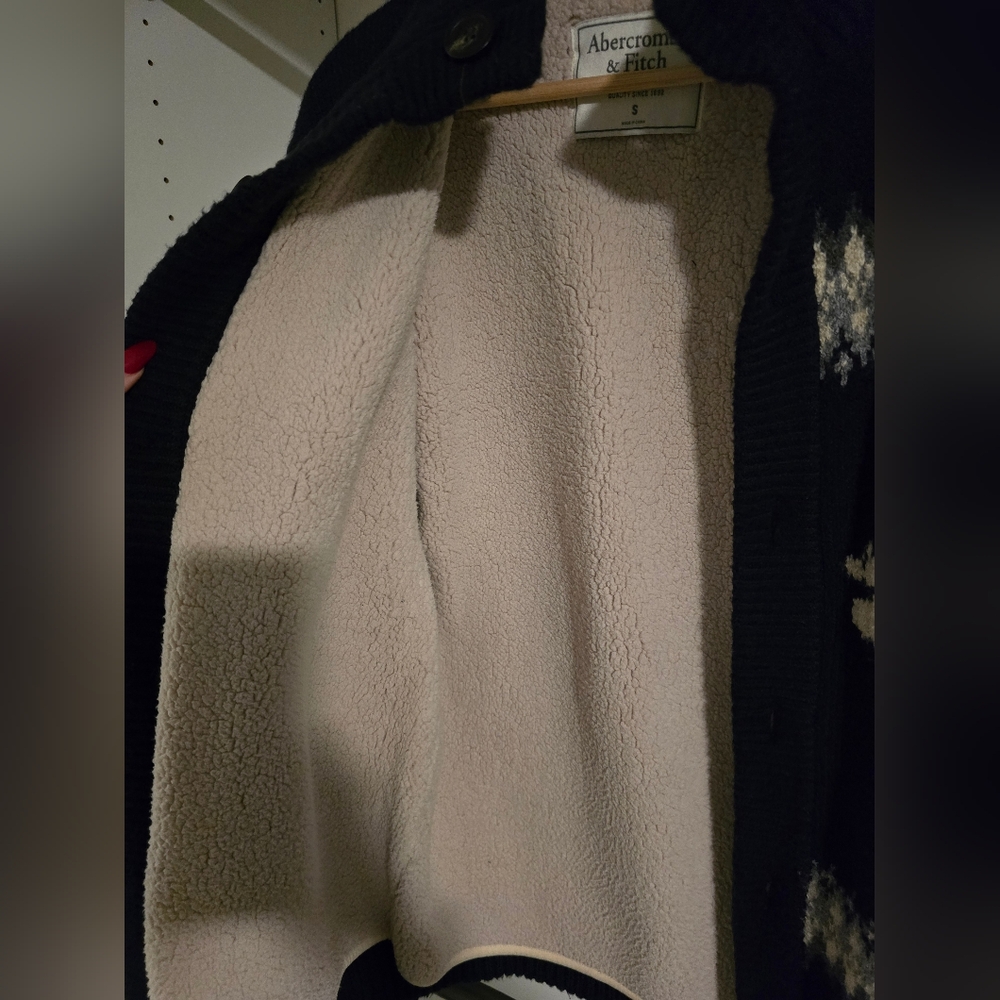 Abercrombie & Fitch Cardigan - Picture 4 of 4